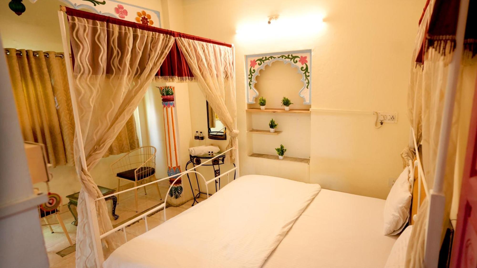 Jungle By Sturmfrei Udaipur Hostel Exterior photo